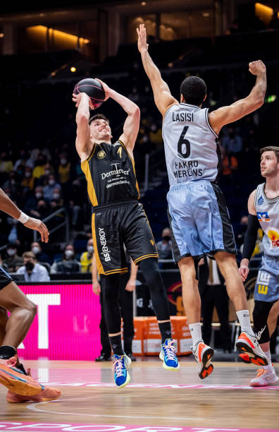 场强大的控 场强大的控