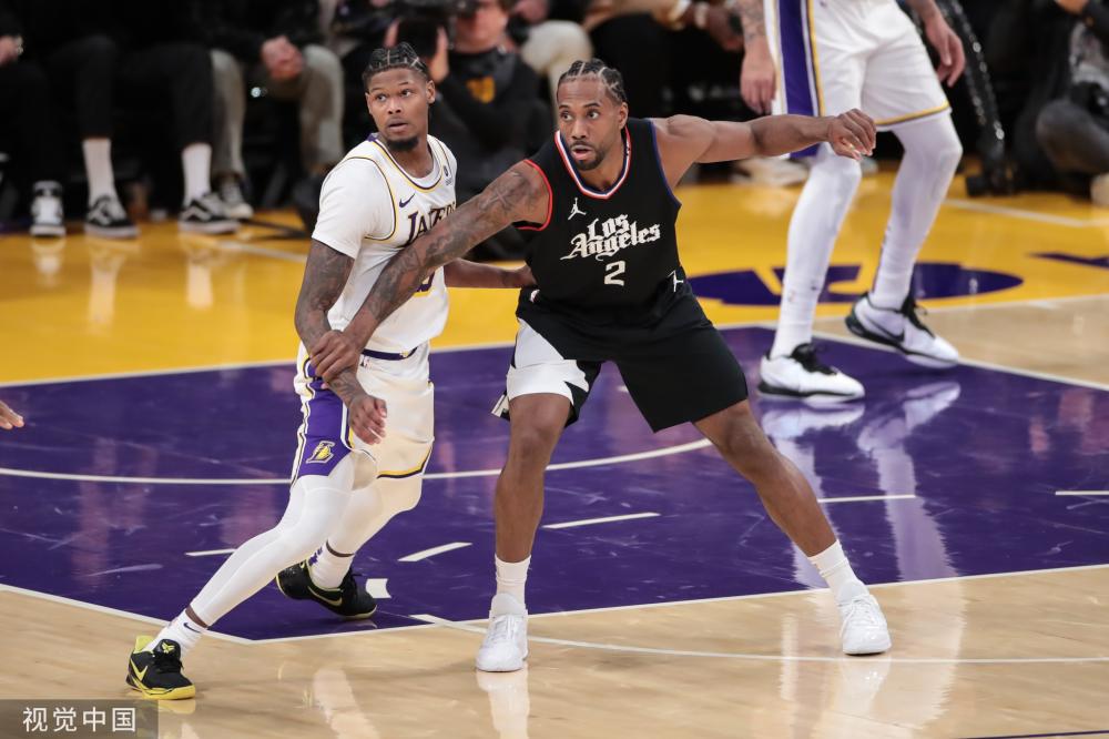 并迅速成为 并迅速成为