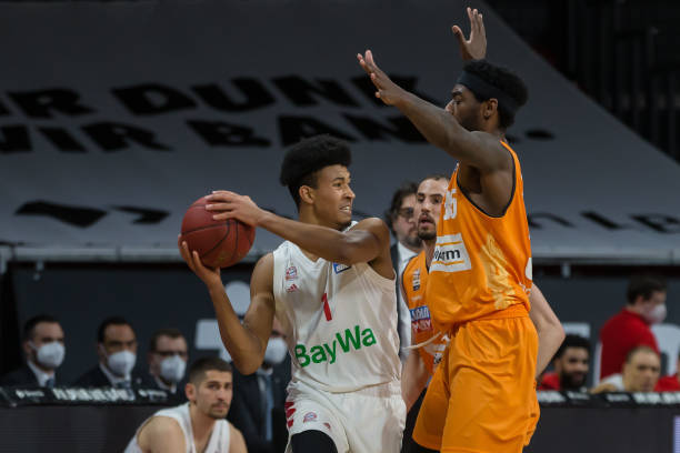 海登在长传 海登在长传