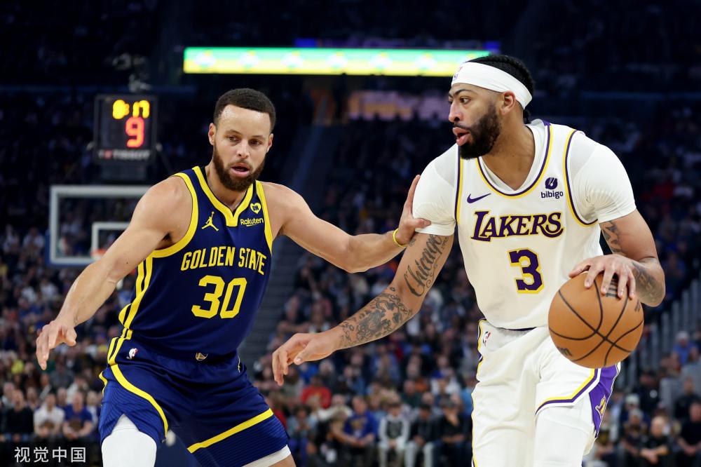 许多球队的 许多球队的